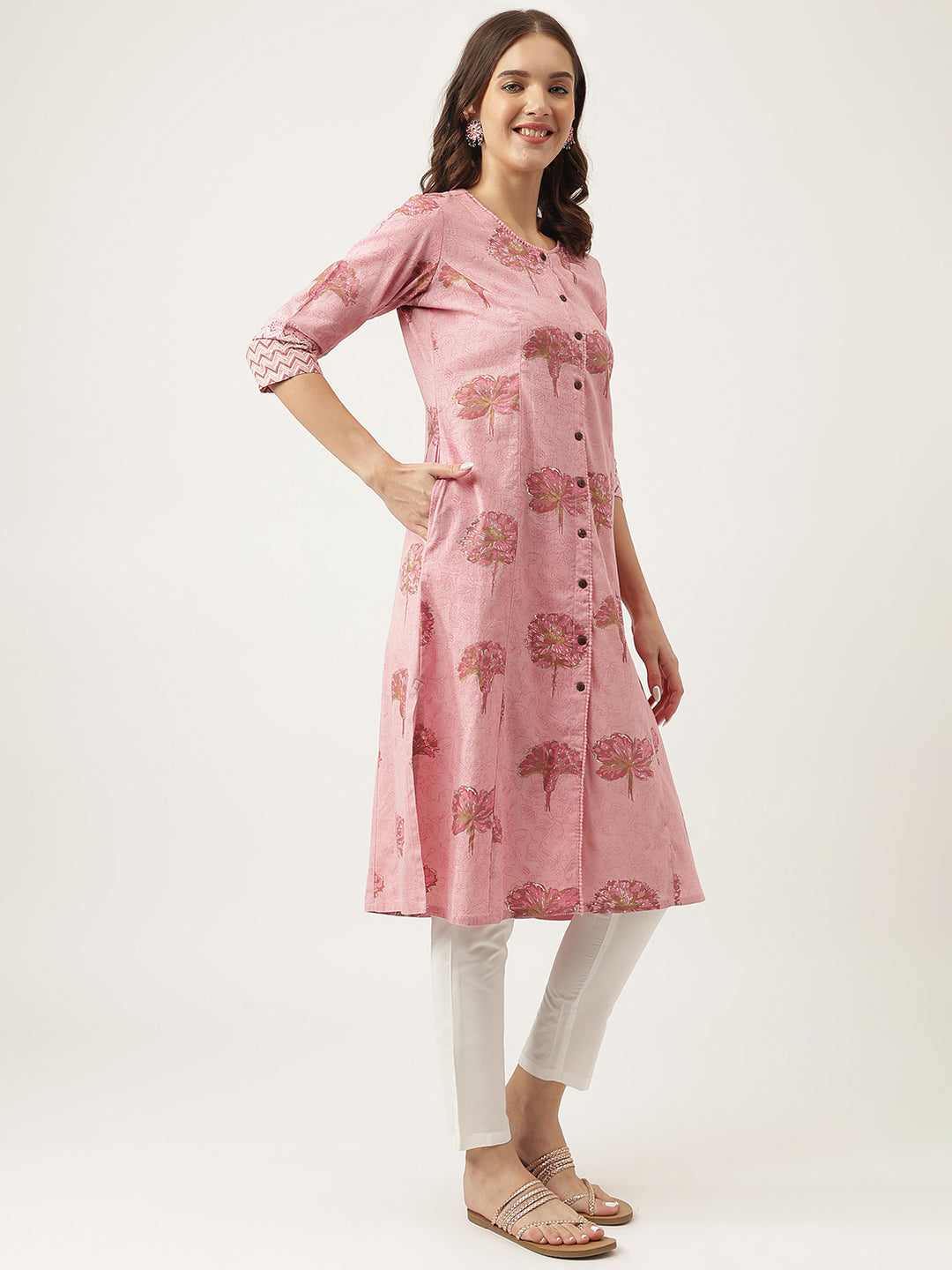 Women's Magenta Floral Printed Cotton A-Line Kurta - Taantav