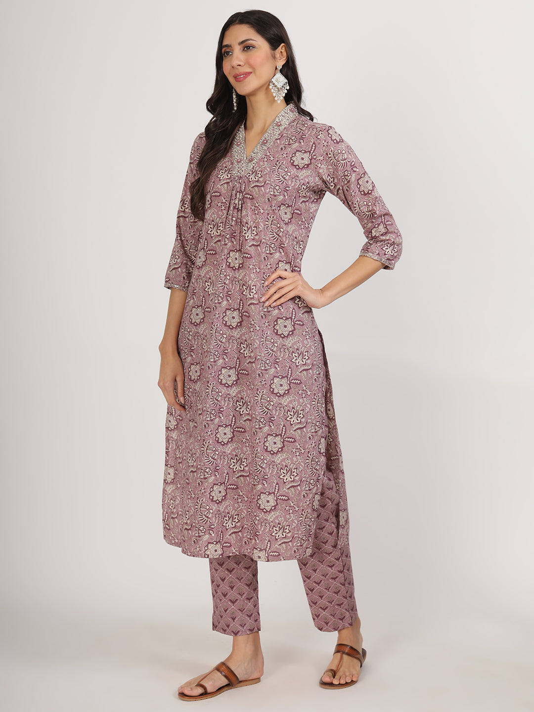 Women's Purple Floral Printed Cotton Kurta Sets - Taantav