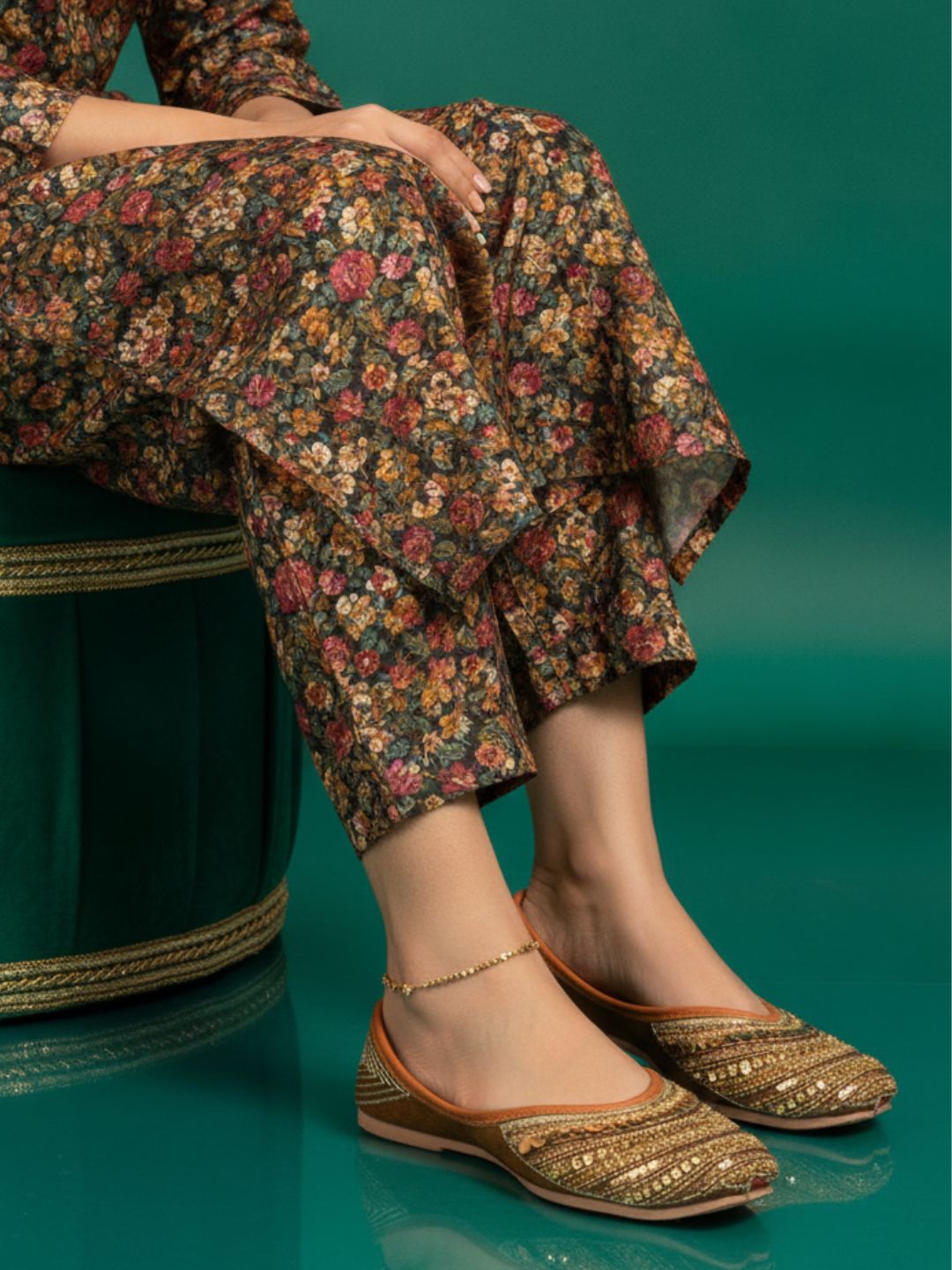 Color_Brown