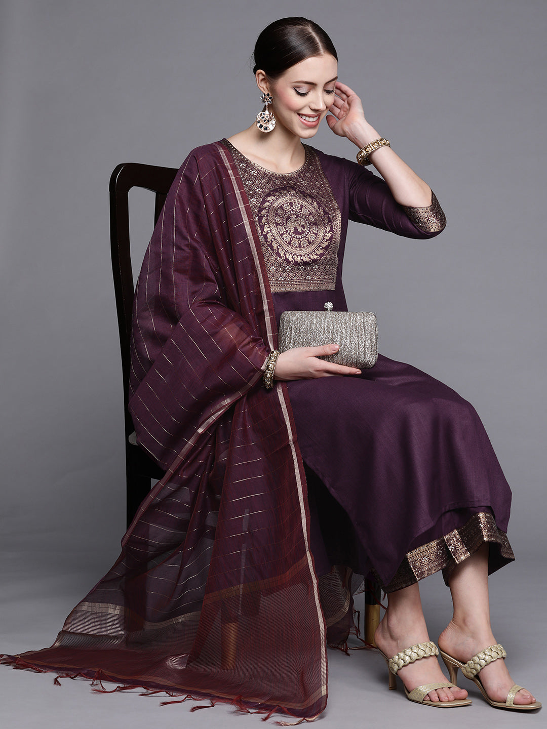 Women's Purple Cotton Blend Kurta Set - Taantav