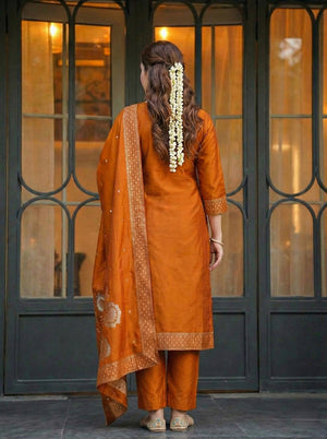 Color_Orange