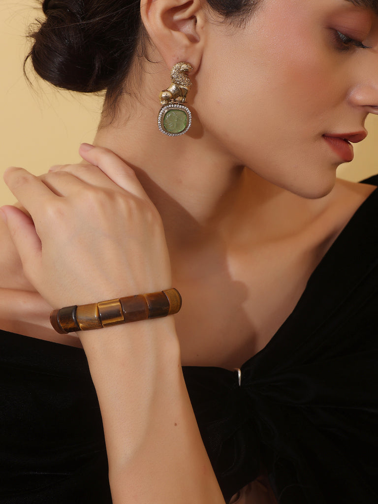 Color_Brown