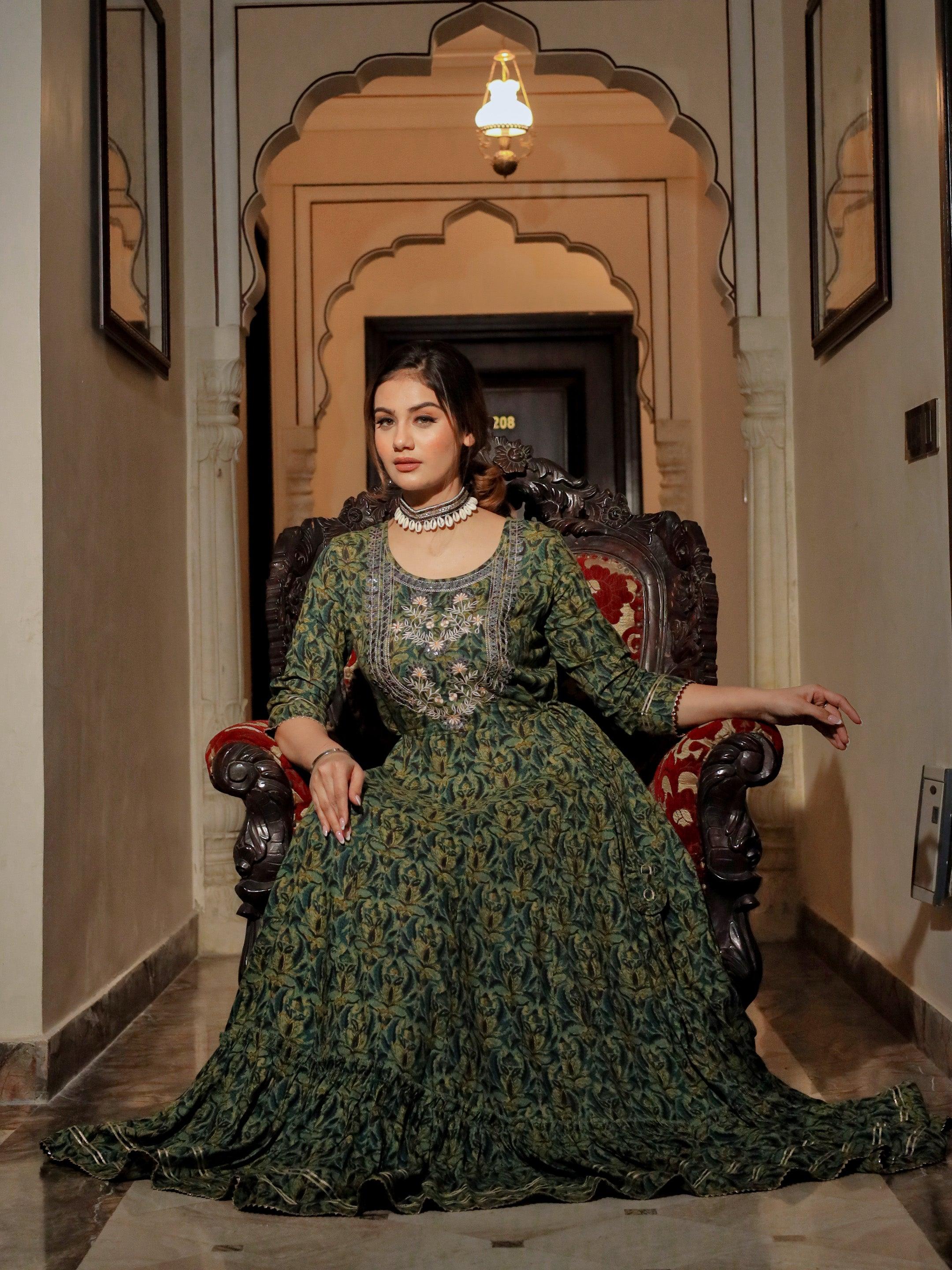 Women's Dark Green Anarkali Kurta - Taantav