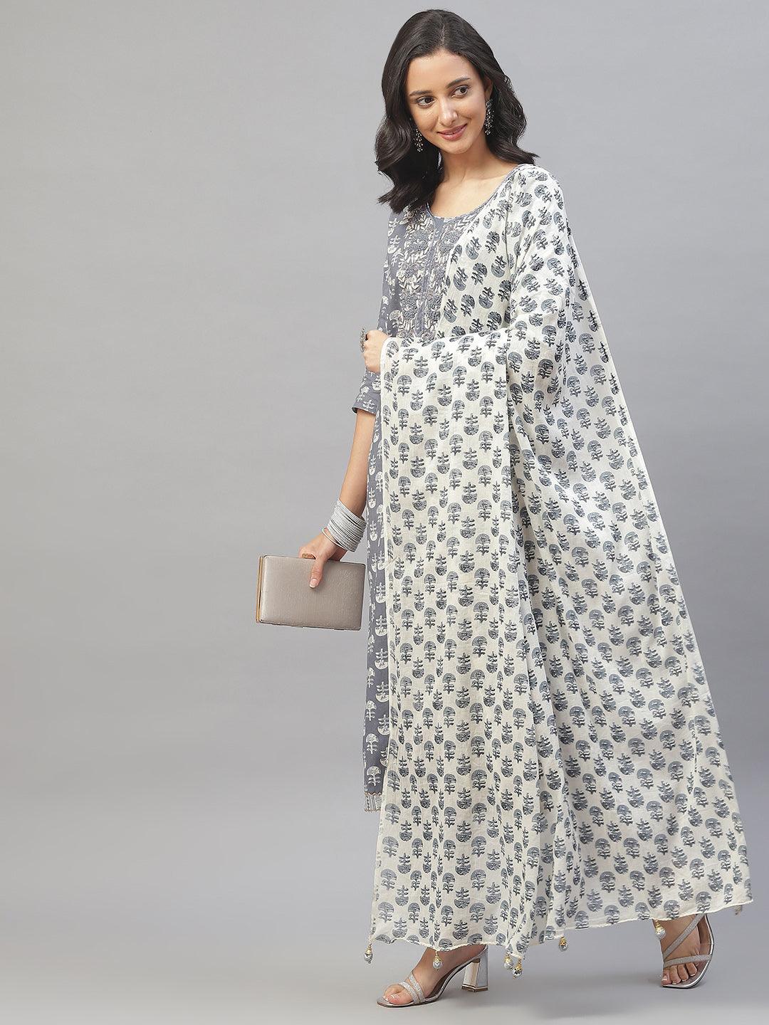 Women's Grey and White Floral Printed Kurta Pant Set with Dupatta - Taantav