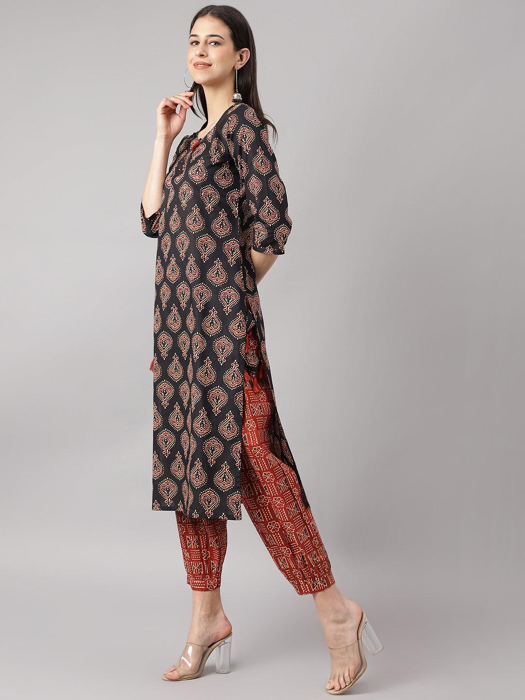 Women's Black and Red Cotton Buti Printed Kurta with hem Cuffed pant set - Taantav