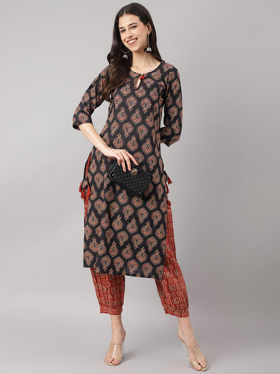 Women's Black and Red Cotton Buti Printed Kurta with hem Cuffed pant set - Taantav