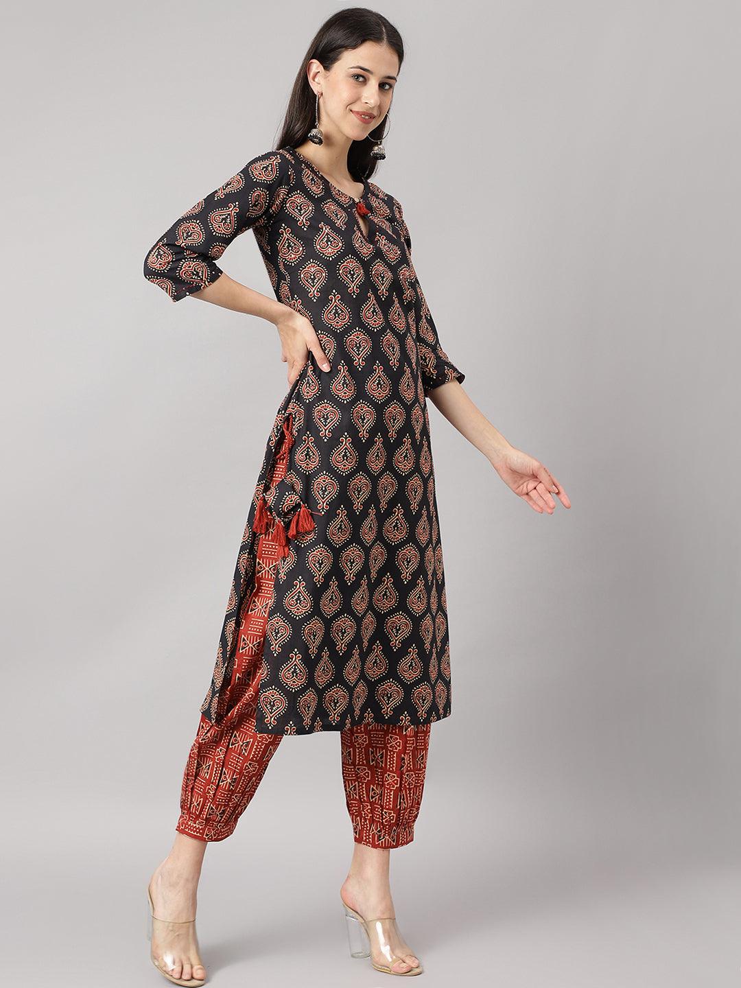 Women's Black and Red Cotton Buti Printed Kurta with hem Cuffed pant set - Taantav