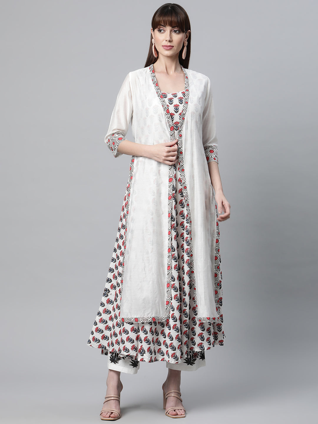 Women's White Floral Kurta Pant Set with Chanderi Shrug - Taantav