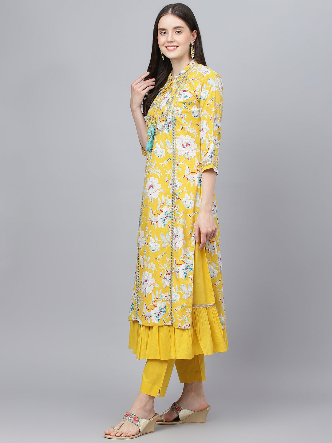 Women's Yellow Cotton Kurta Pant Set with Nazneen Dupatta - Taantav