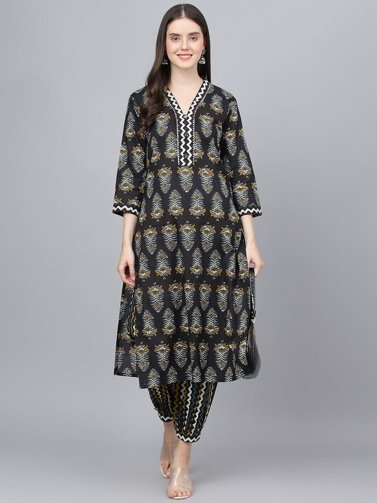 Women's Black Cotton Straight Kurta Hem Cuffed Pant set