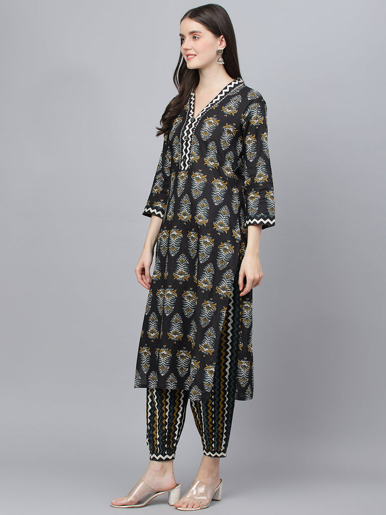 Women's Black Cotton Straight Kurta Hem Cuffed Pant set