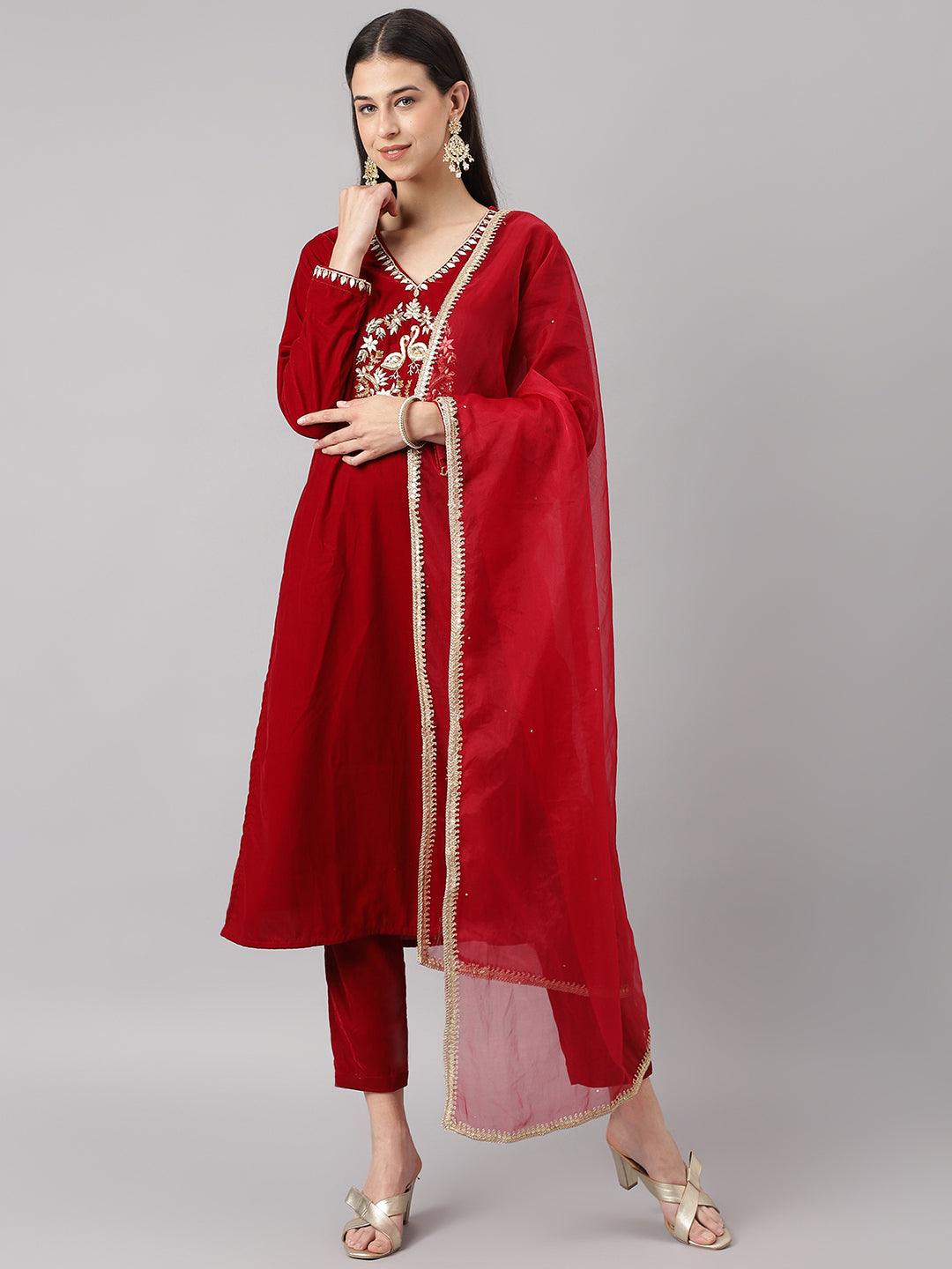 Women's Maroon Solid Velvet hand work Kurta pant With Organza Dupatta set