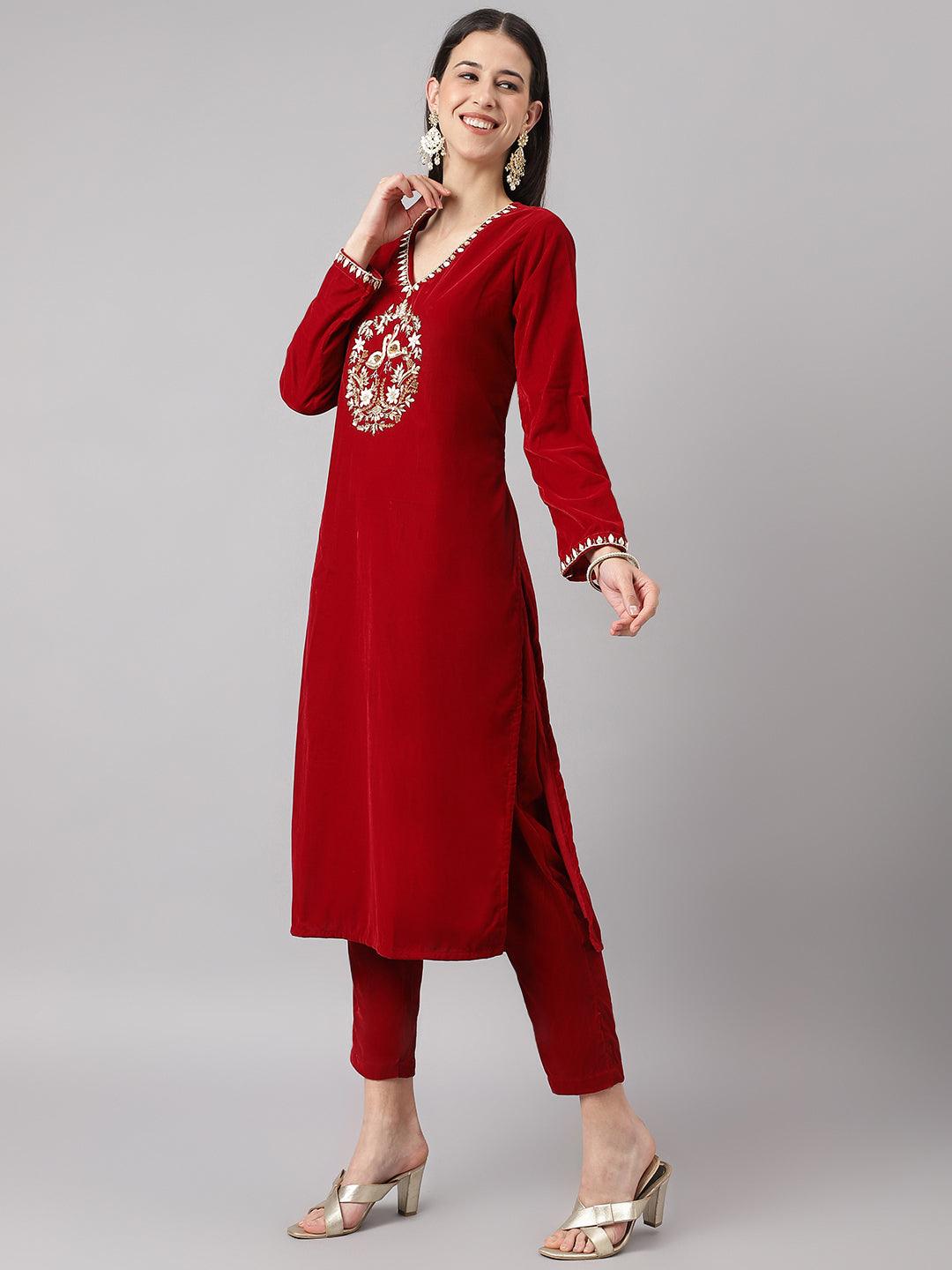 Women's Maroon Solid Velvet hand work Kurta pant With Organza Dupatta set - Taantav