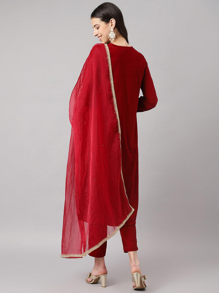 Women's Maroon Solid Velvet hand work Kurta pant With Organza Dupatta set