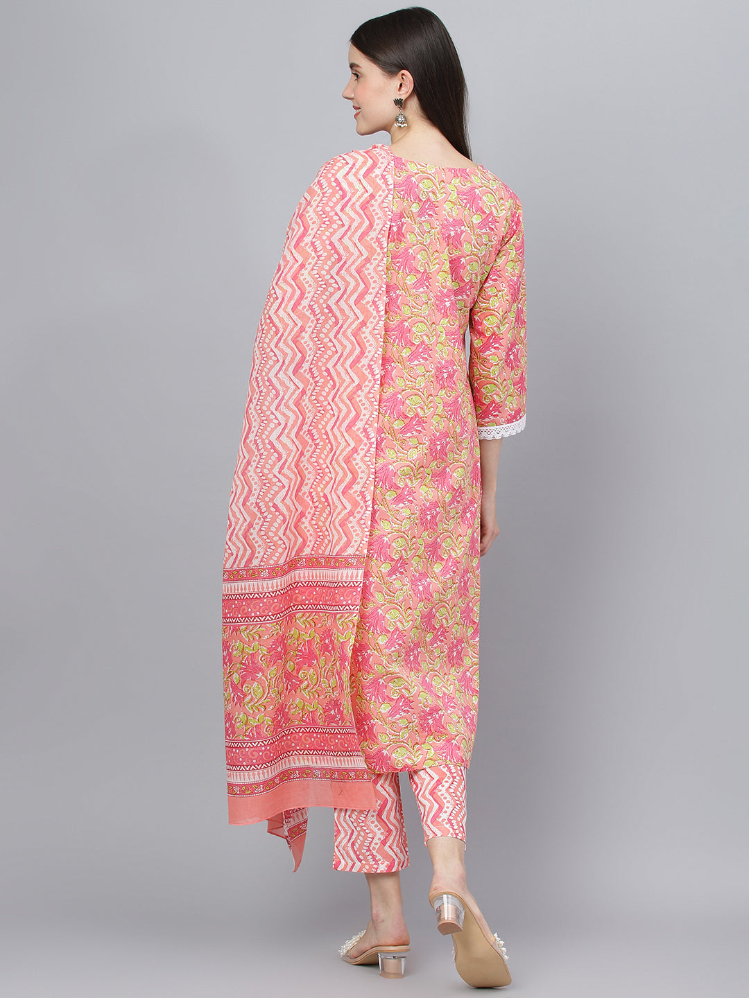 Women's Peach Floral Printed Kurta Pant set With Dupatta - Taantav