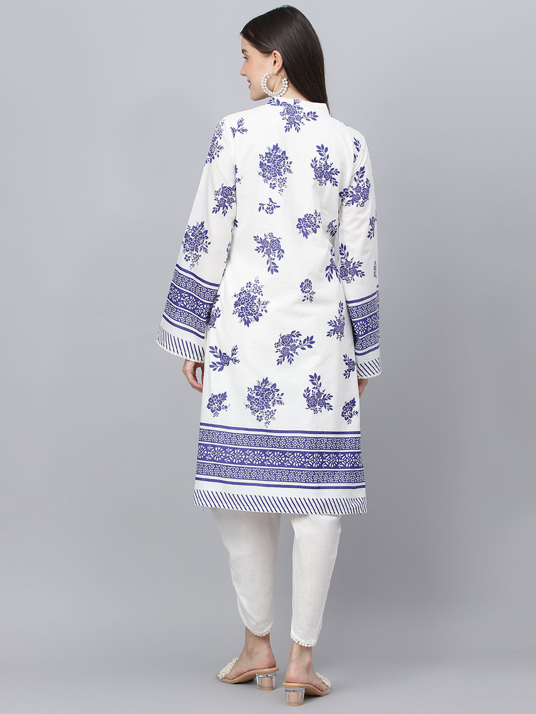 Women's White Floral Printed Straight Kurta With tulip pant - Taantav