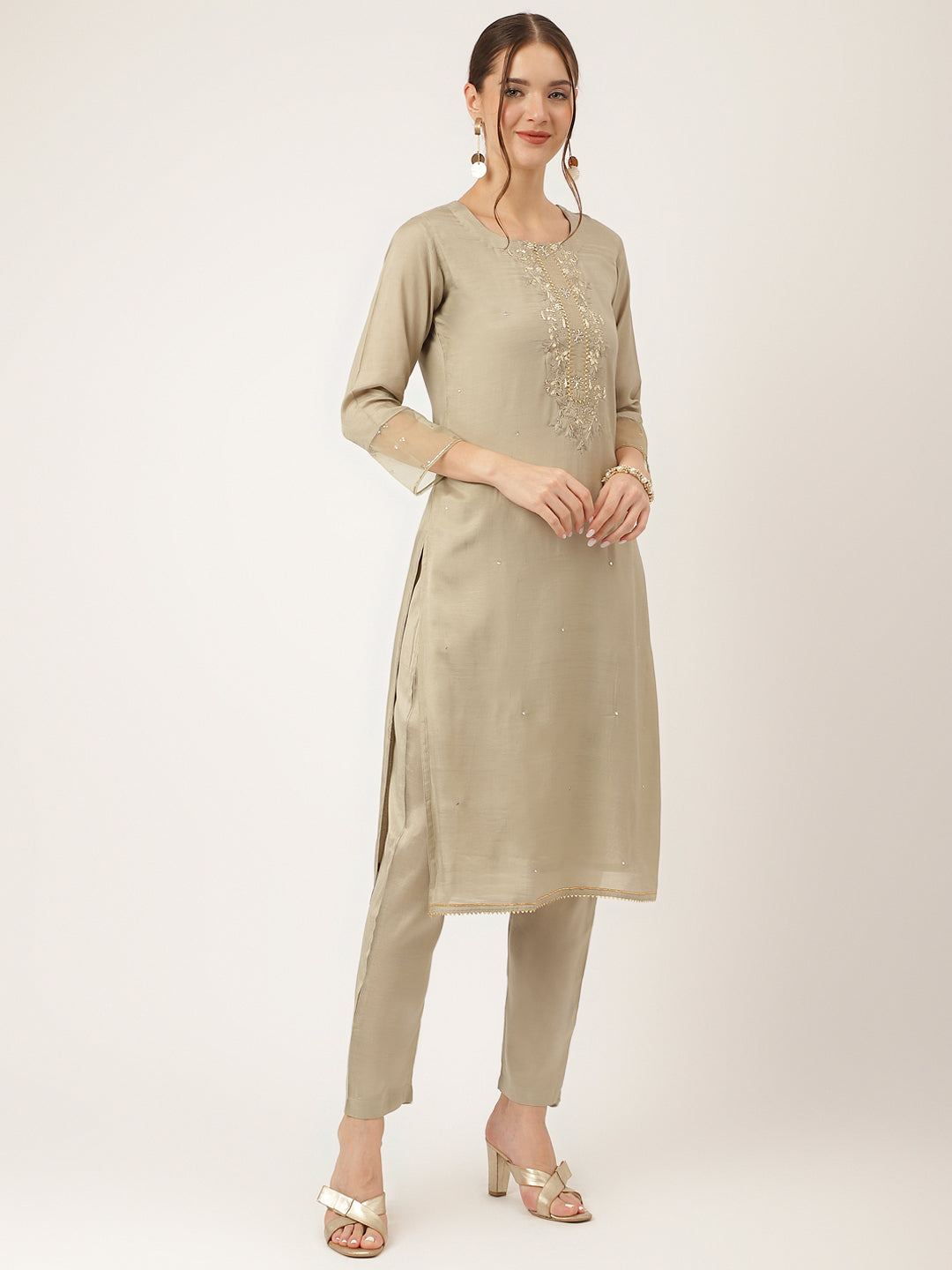 Women's Green Embroidered Chanderi Kurta, Trouser With Dupatta - Taantav