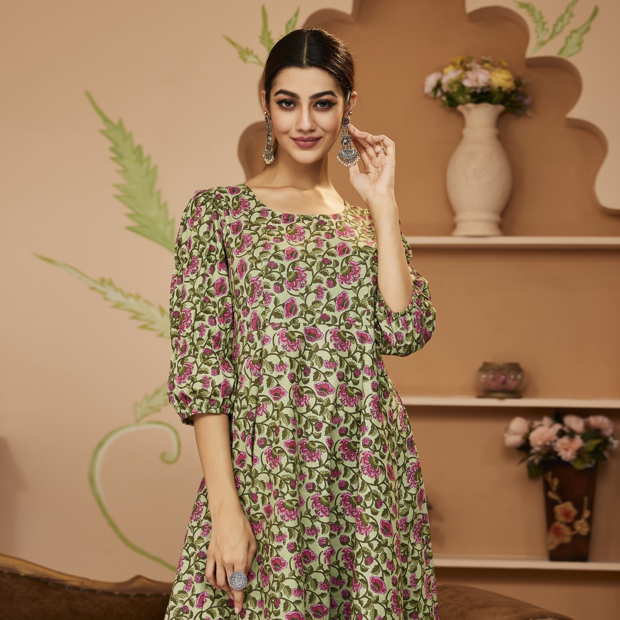 Women's Hand Block Floral Printed Green Anarkali Cotton Kurta With Trousers - Taantav