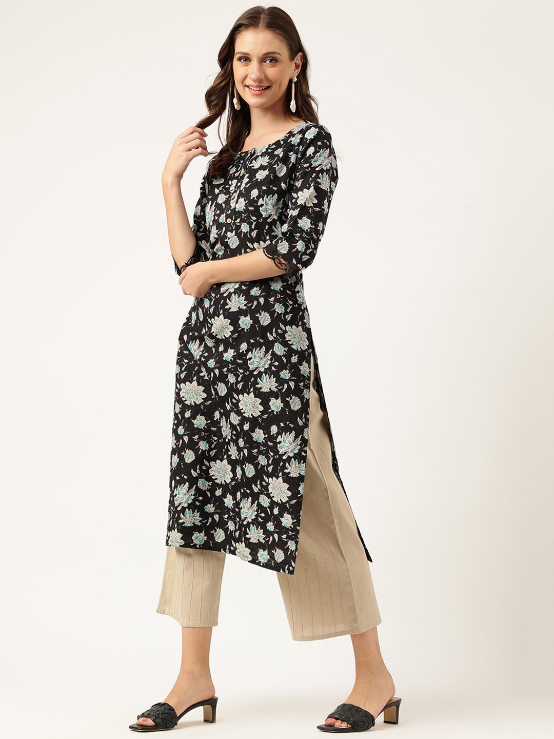 Women's Black Floral Print Straight Fit Cotton kurta - Taantav