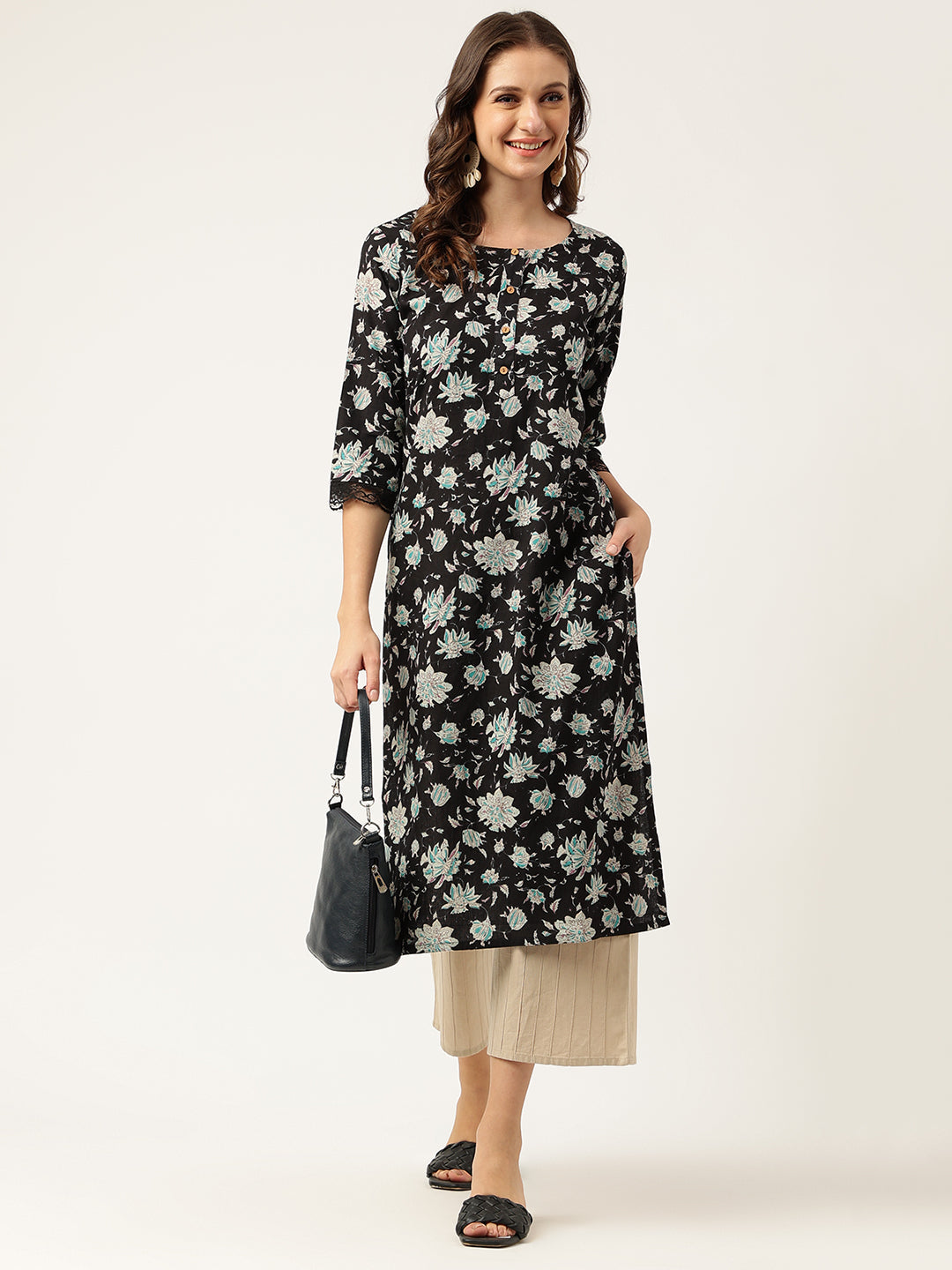 Women's Black Floral Print Straight Fit Cotton kurta - Taantav