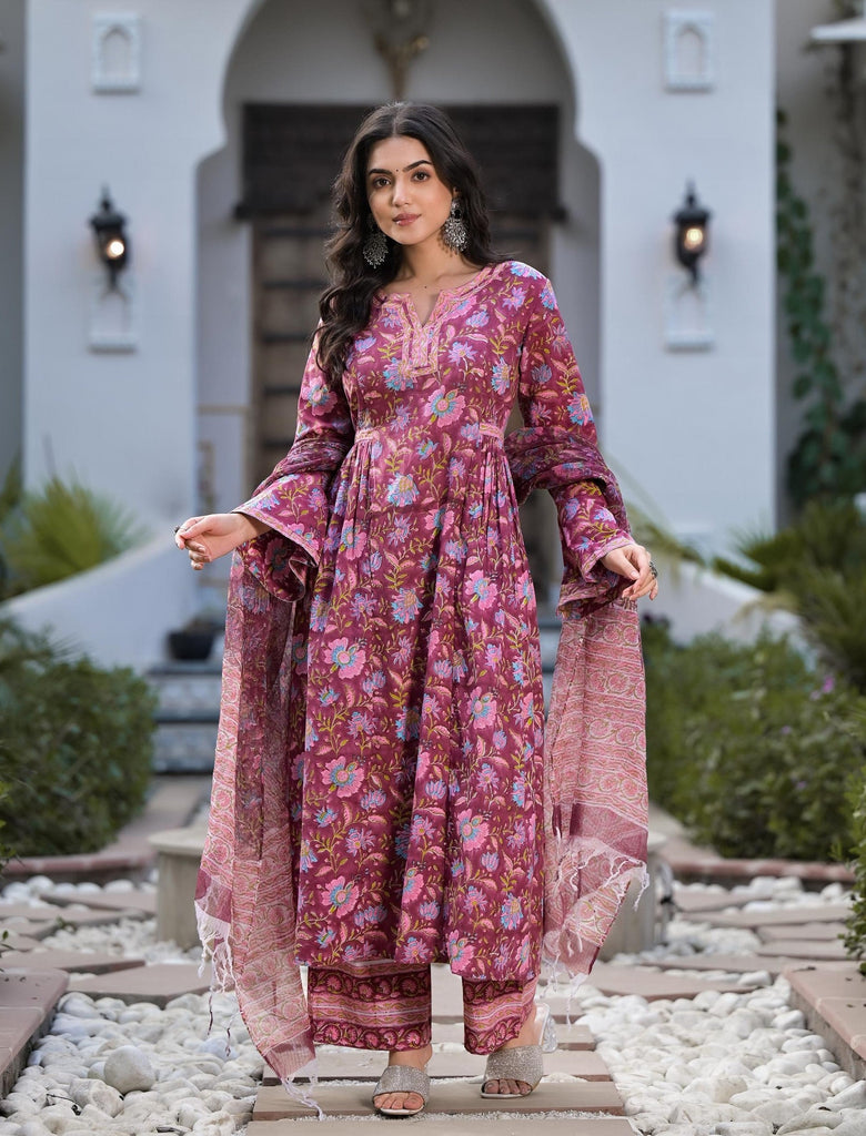 Women's Magenta Hand Block Floral Printed Cotton Kurta Set