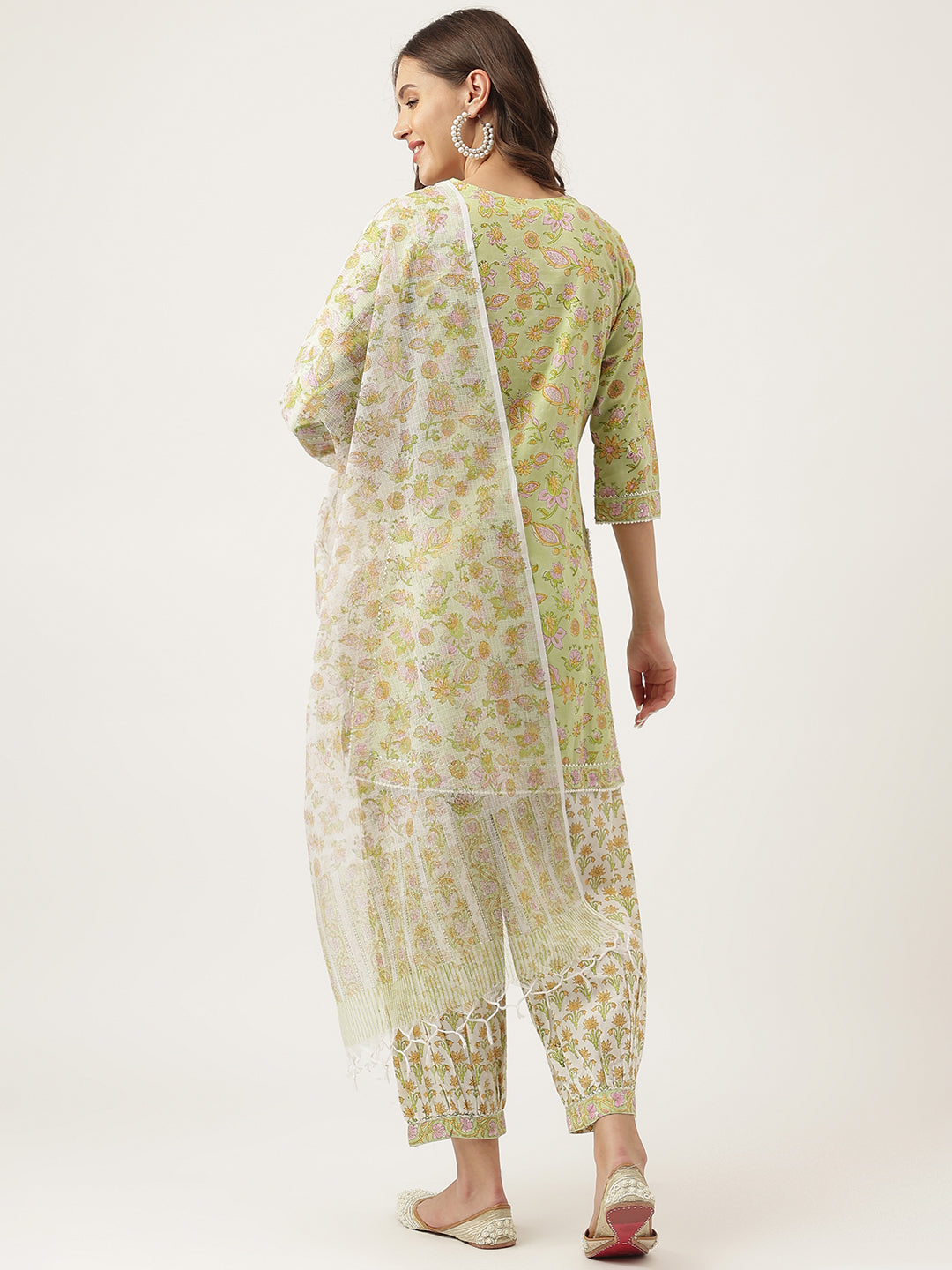 Women's Green Floral Printed Cotton Straight Kurta, trousers with Dupatta Set - Taantav