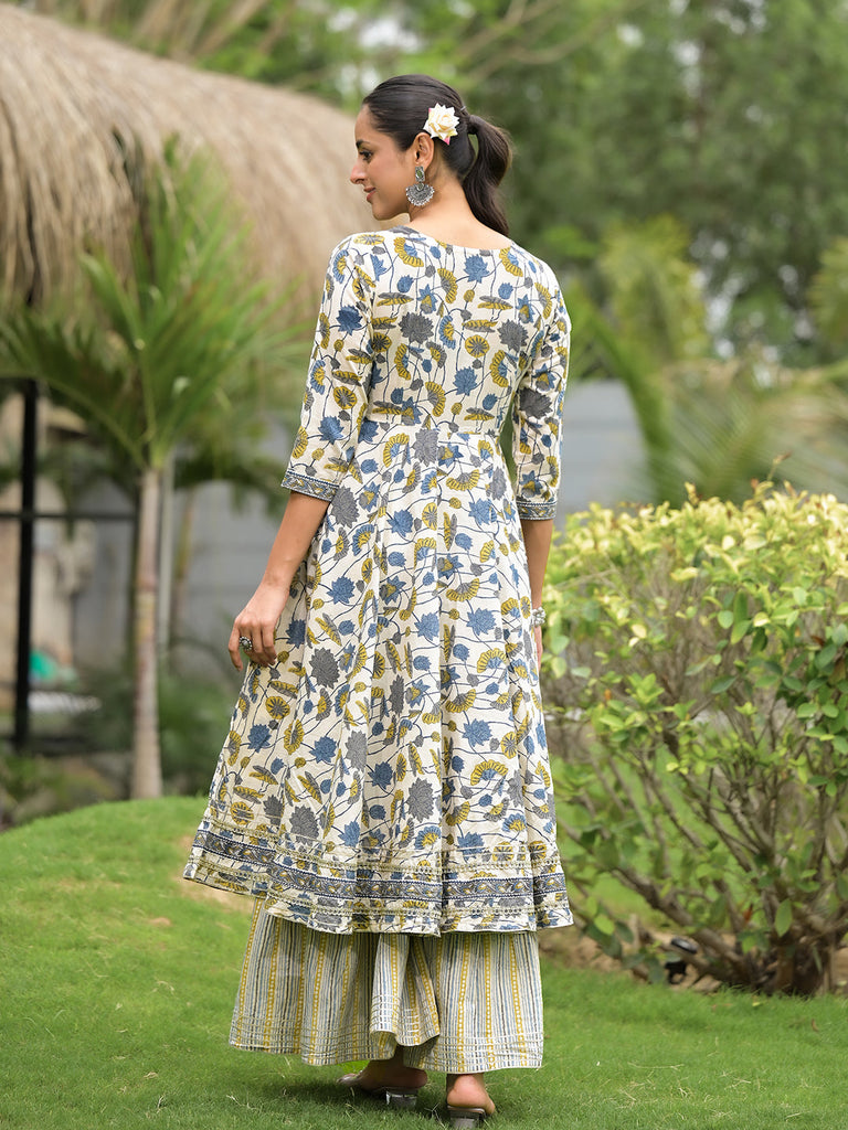 Women's off White Floral Print Cotton Kurta Sharara set for women