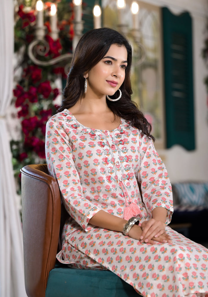 Women's White & Pink Floral Printed Cotton Kurta with Trouser
