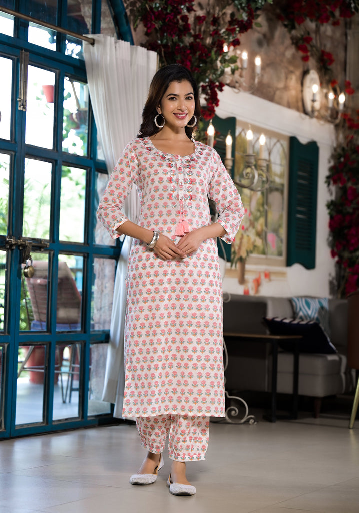Women's White & Pink Floral Printed Cotton Kurta with Trouser