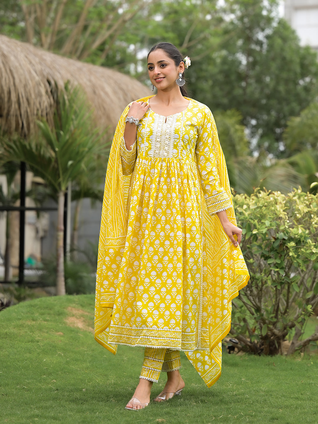 Women's Yellow Floral Print Cotton Kurta Pants with Dupatta set for women - Taantav