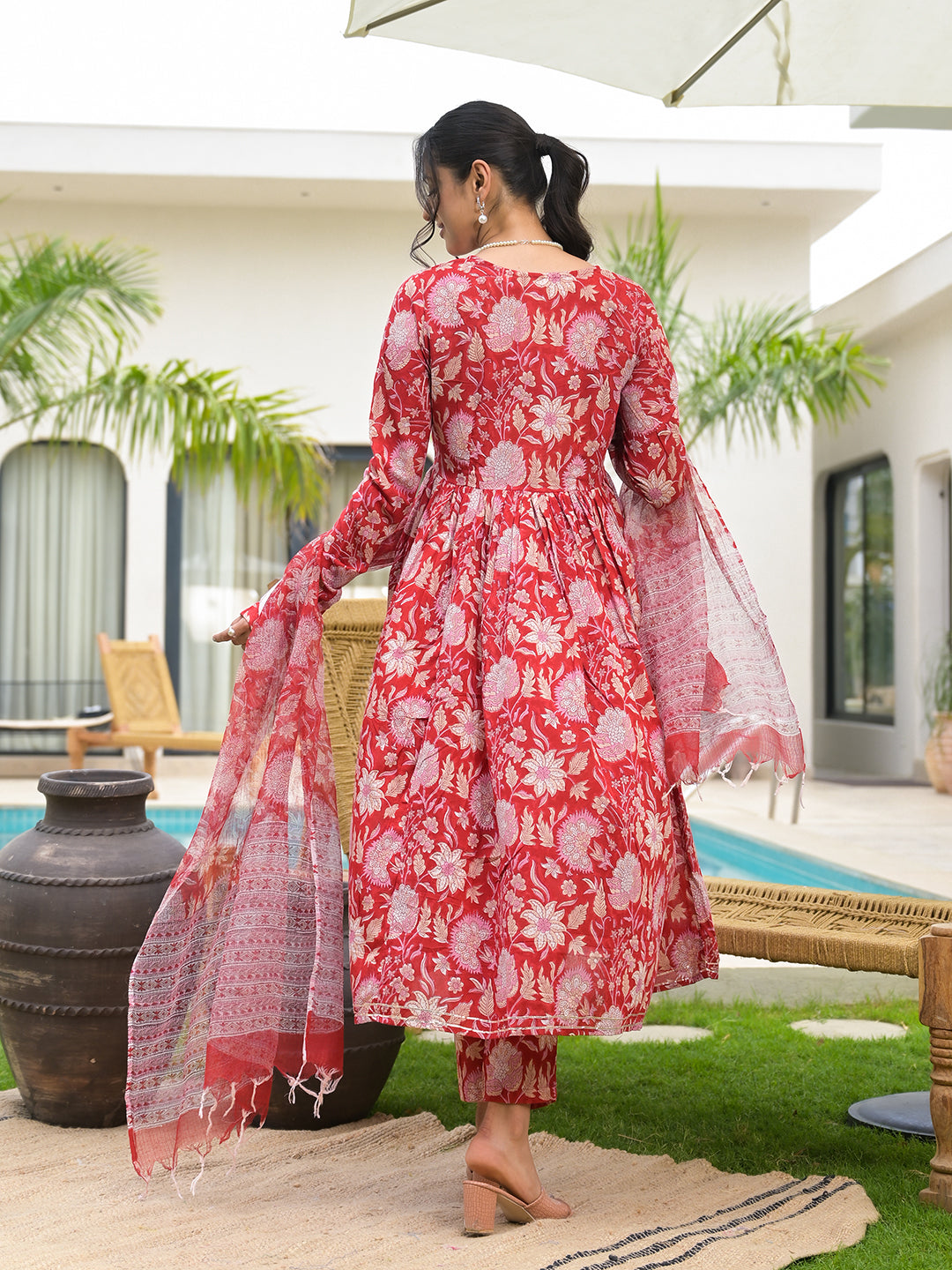 Women's Floral Printed Red Cotton Alia Cut Kurta Set for women - Taantav