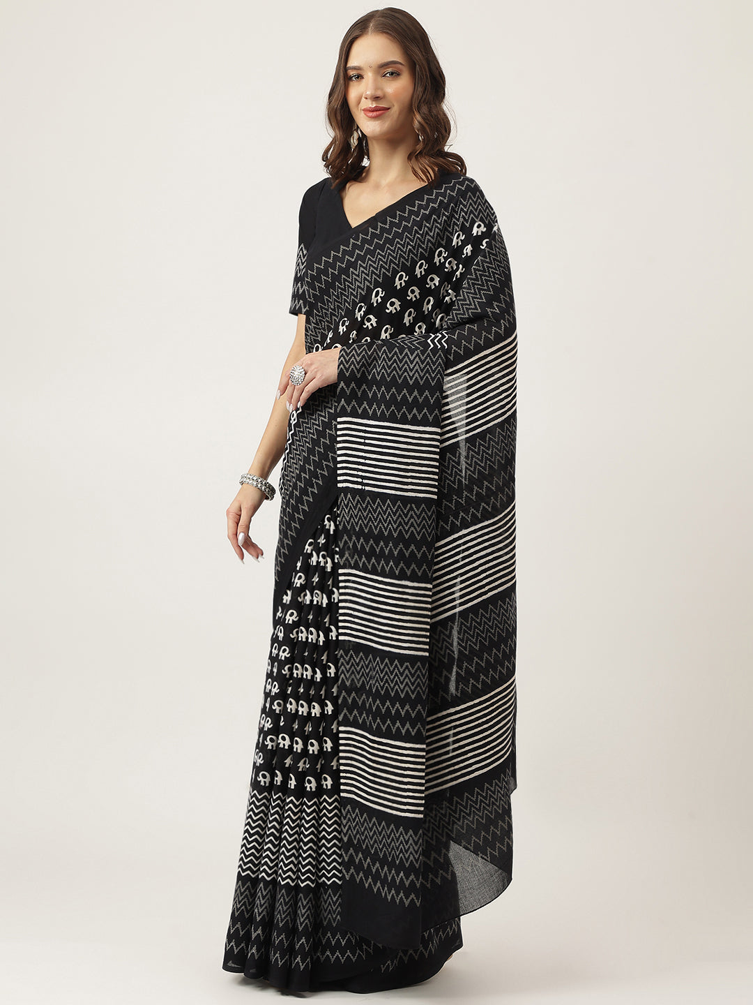 Women's Black Hand Block MulMul Cotton Saree - Taantav