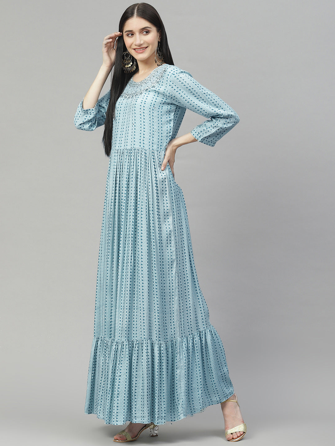 Women's Blue Muslin Flared Gown - Taantav