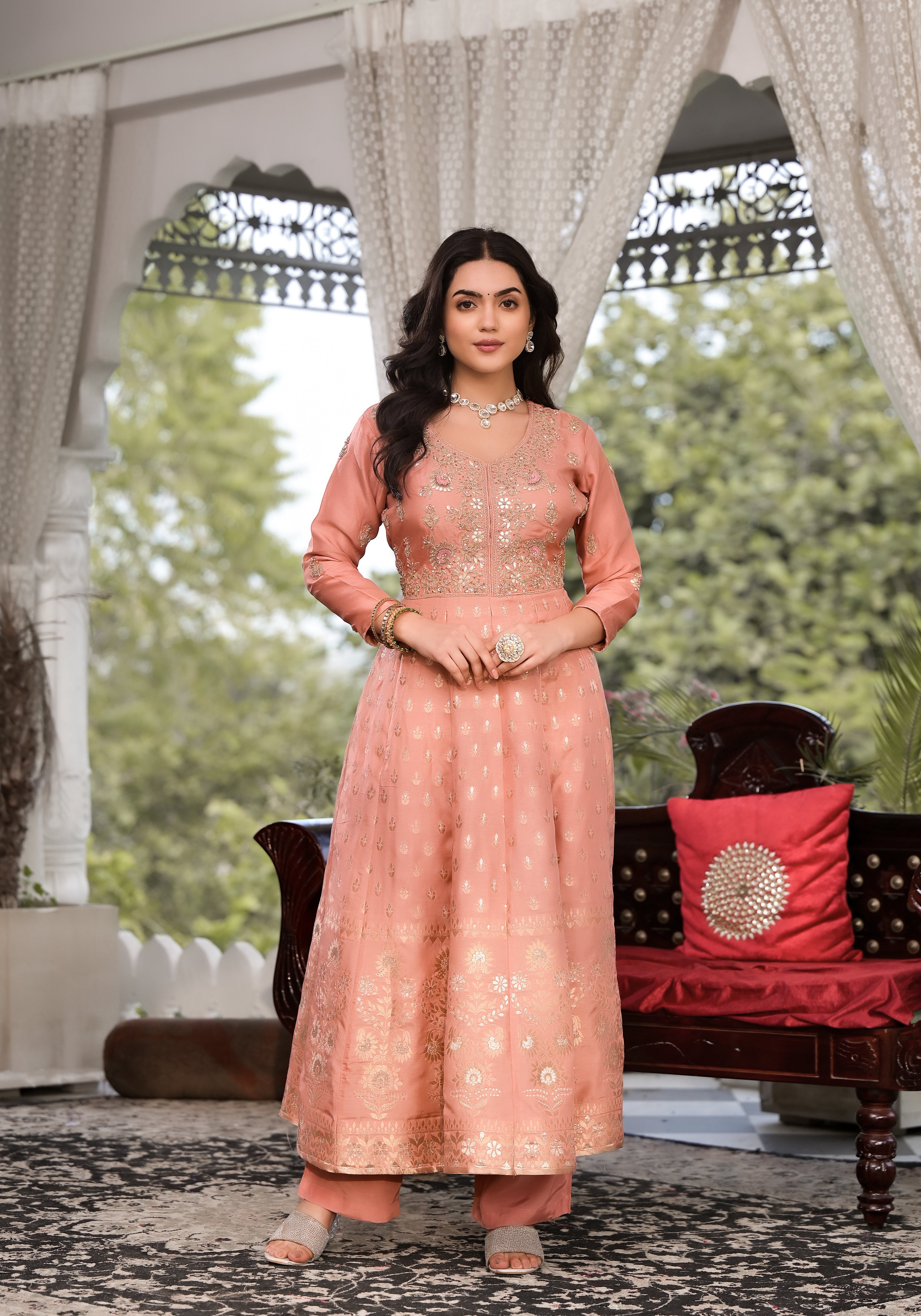 Women's Peach Zardozi Embroidered Banarsi Russian Silk Kurta Set with Banarsi Khadi Organza Dupatta - Taantav