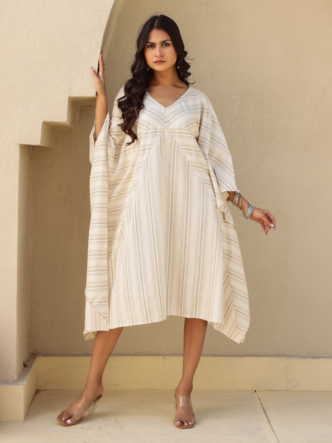 Color_Beige