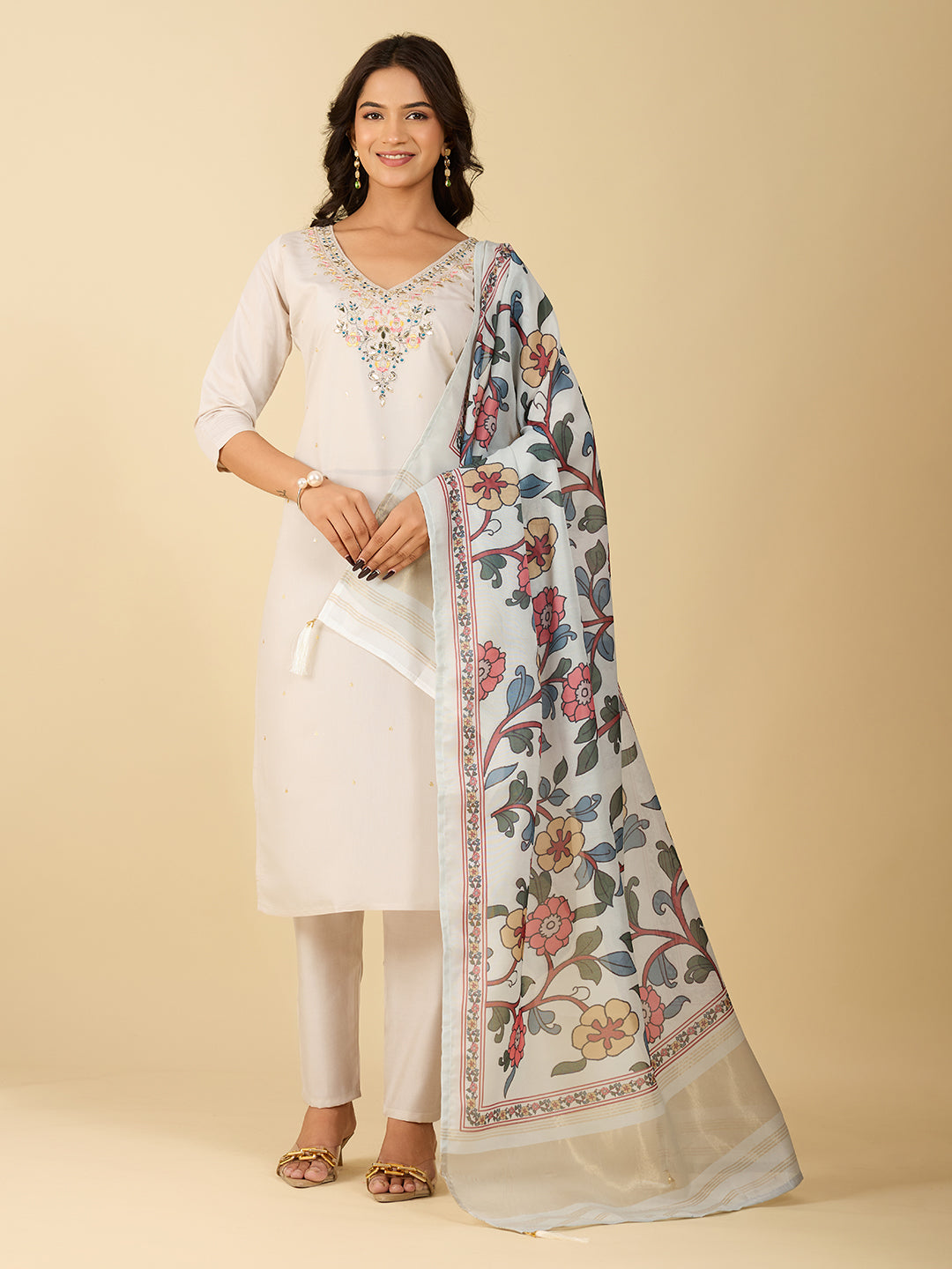 Women's Off White Viscose Chanderi Embroidery Worked V Shape Kurta Sets