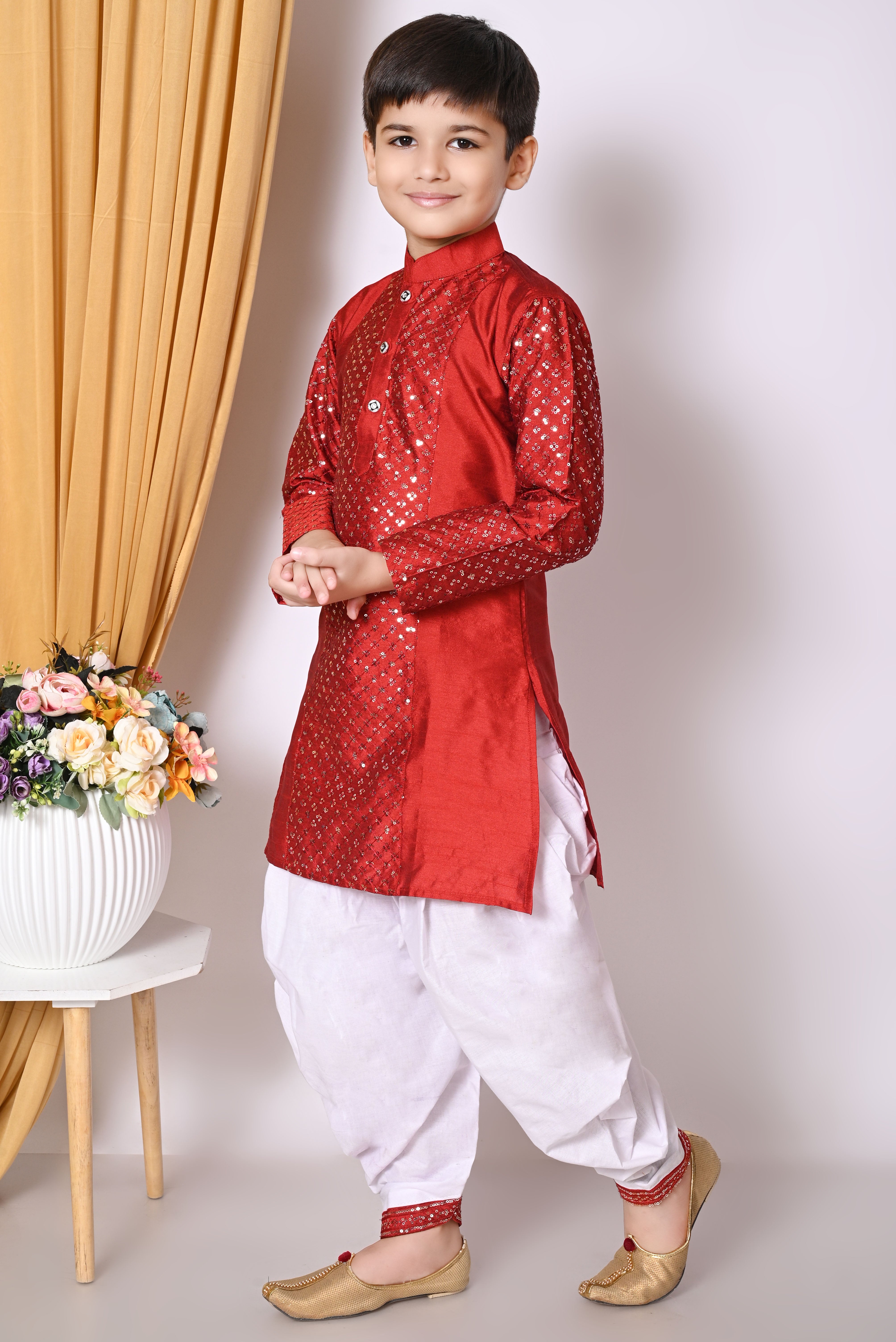 Color_MAROON