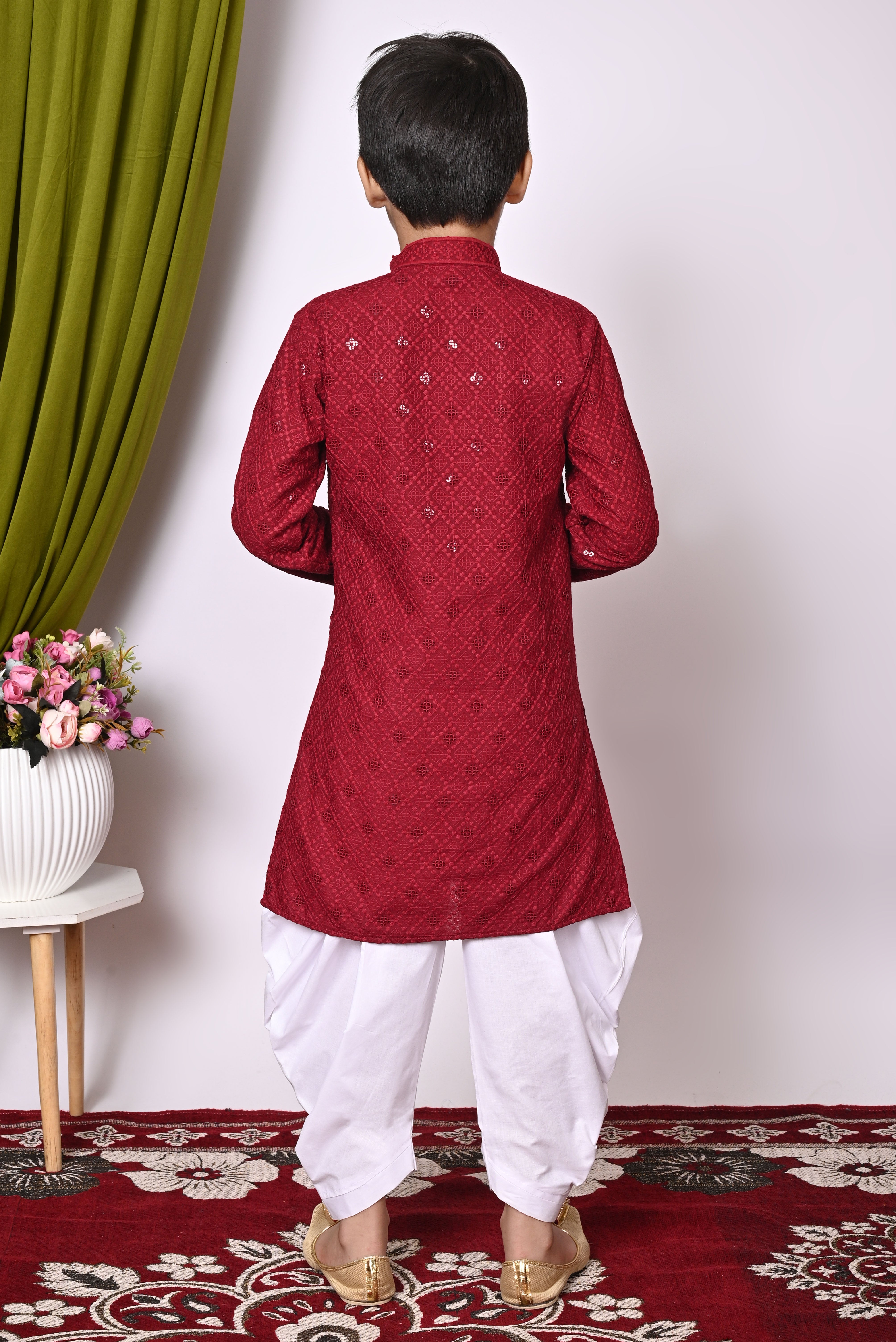 Color_MAROON
