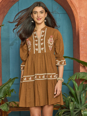 Color_Brown