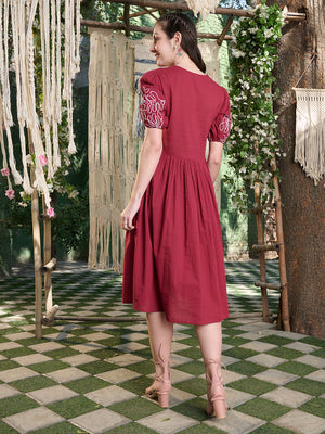 Color_Maroon