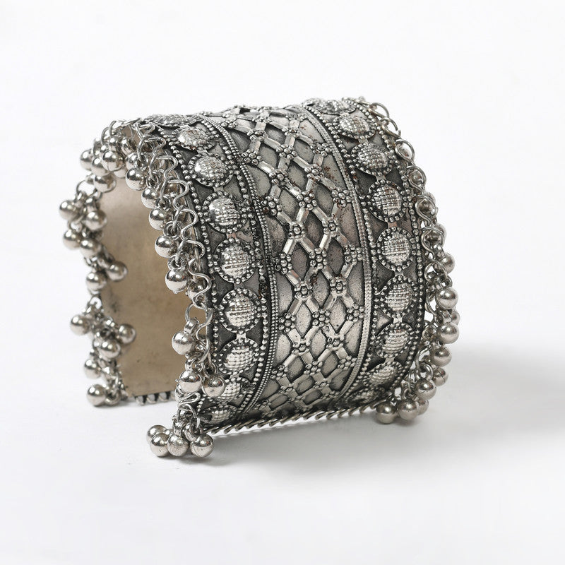 Women's Oxidised Silver-Plated Ghungroo Handcraft Bracelet