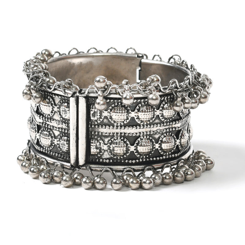 Women's Oxidised Silver-Plated Ghungroo Handcraft Bracelet