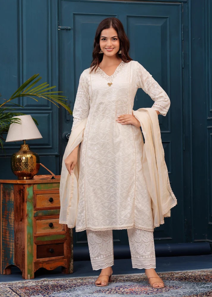Women's Off White Chikankari Kurta And Pant Set With Chanderi Dupatta