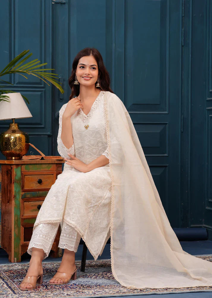 Women's Off White Chikankari Kurta And Pant Set With Chanderi Dupatta