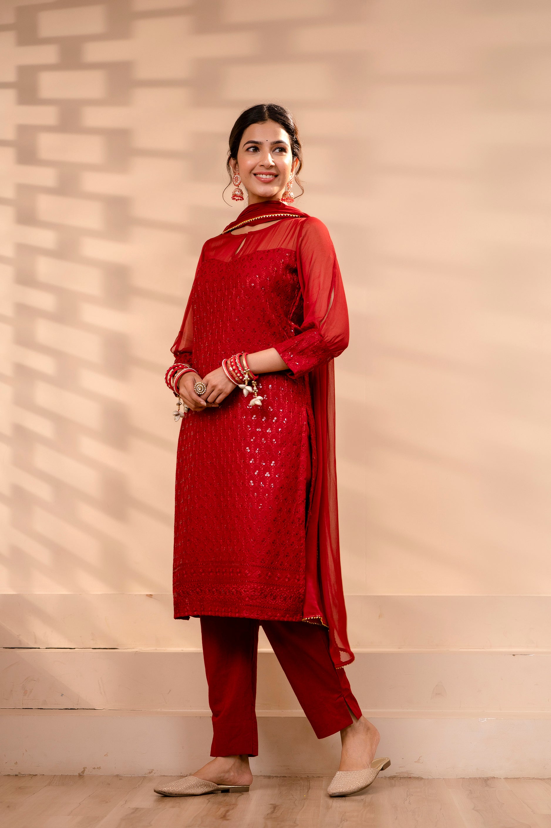 Women's Chiken Reddish Maroon Red Festive Suit Set 3Pc Adaah Collection - Saras The Label