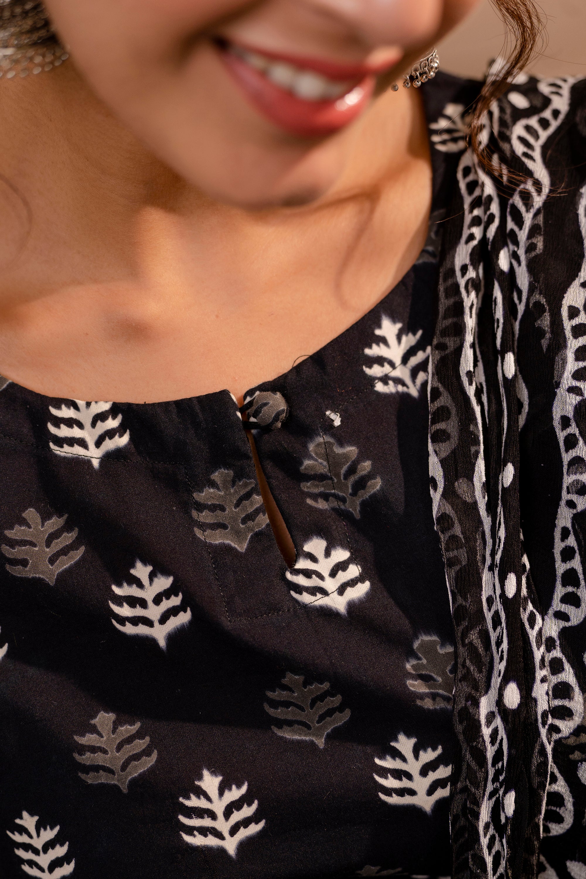 Women's Chiffon Dupatta Black Hand Block Print Suit Set 3 Pc Freya Collection - Saras The Label