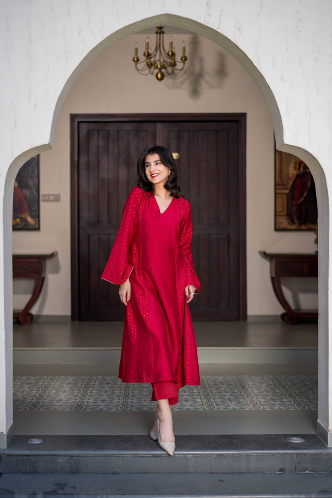 Women's Red And Gold Chanderi Kurta Set