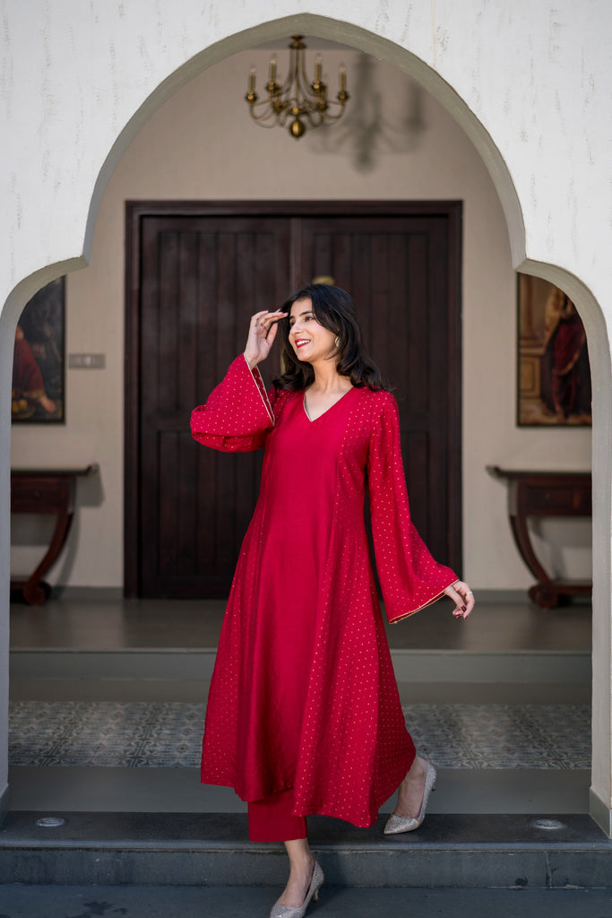 Women's Red And Gold Chanderi Kurta Set