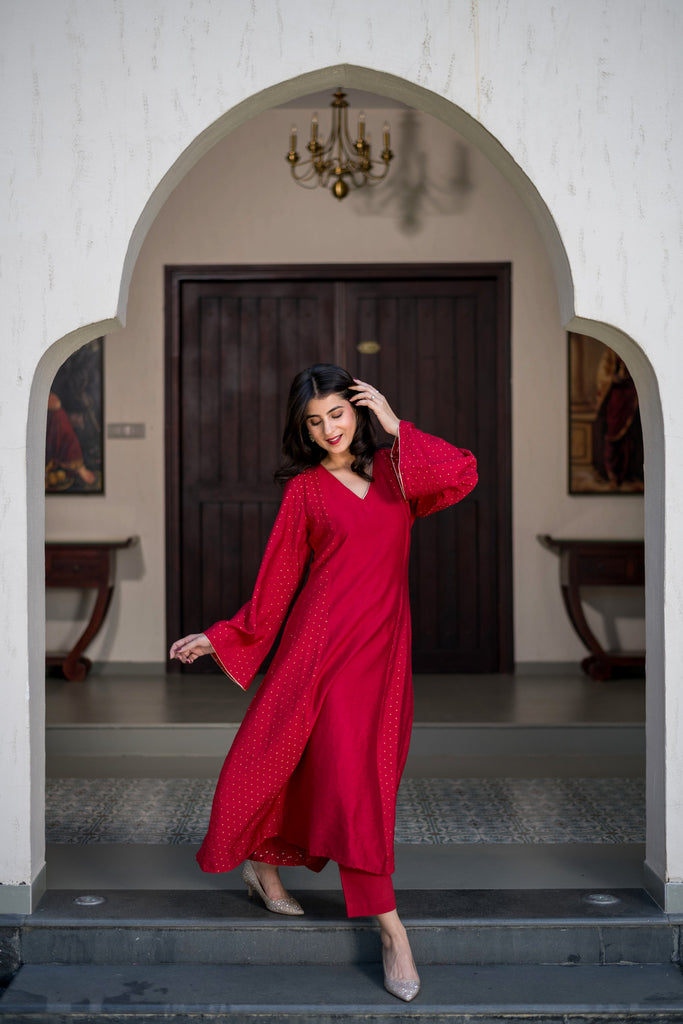 Women's Red And Gold Chanderi Kurta Set
