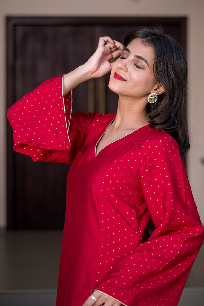 Women's Red And Gold Chanderi Kurta Set